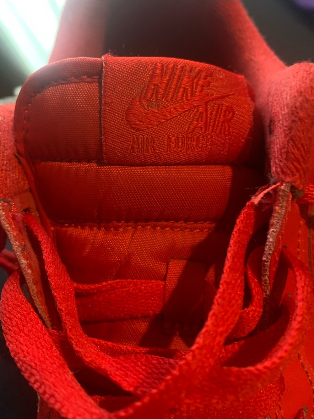 Nike Air Force 1 Men's Red Leather Low-Top Sneakers - Picture 8 of 9